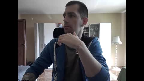 Runaway online show from March 2025 10:57:01 AM