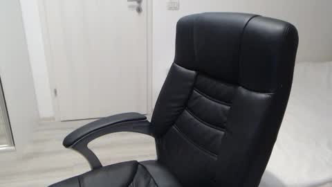 Juliet online show from December 2025 05:19:02 PM