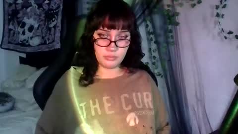 blue katt online show from December 2025 09:34:02 PM