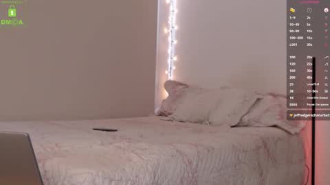 Blue online show from October 2025 02:47:01 PM