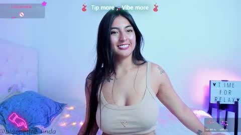 Linda  online show from February 2026 06:26:02 PM