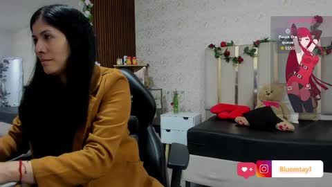 blue_tay1 online show from April 2026 11:43:01 AM