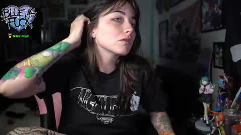 Blue online show from September 2025 02:03:02 AM