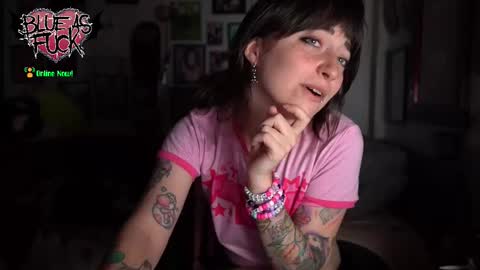 Blue online show from November 2025 01:16:02 AM