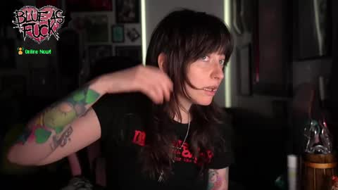 Blue online show from April 2026 01:03:01 AM