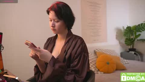 Snapshot of bluebeell chatting on November 2025 09:41:02 PM bluebeell online show from November 2025 09:41:02 PM