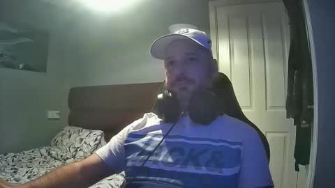 Snapshot of bluebirdflame1 chatting on October 2025 09:55:02 PM bluebirdflame1 online show from October 2025 09:55:02 PM