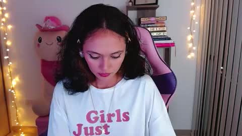 Snapshot of bluee_v chatting on February 2026 12:15:01 AM Im Abril .. Nice to meet you thumb up me please its important INDEPENDENT MODEL online show from February 2026 12:15:01 AM