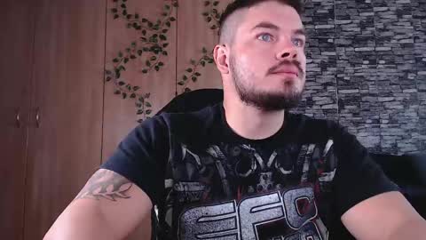 blueeyeboy0 online show from May 2026 07:37:01 AM