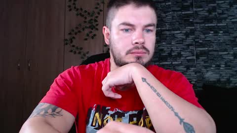 blueeyeboy0 online show from May 2026 07:48:02 AM