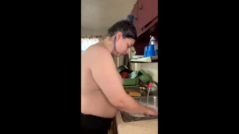 Snapshot of blueeyedbeauty92 chatting on November 2025 09:04:02 PM blueeyedbeauty92 online show from November 2025 09:04:02 PM