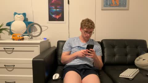 blueeyedtallguy online show from December 2024 08:23:02 AM