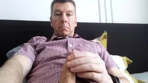 blueeyesteele online show from July 2026 01:02:01 PM