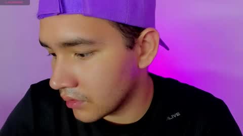 Snapshot of bluehsunny chatting on November 2025 02:11:01 AM alexander online show from November 2025 02:11:01 AM