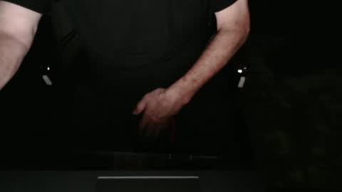 blueisles online show from November 2025 08:25:02 AM