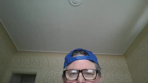 bluemoose70 online show from February 2025 07:41:02 PM