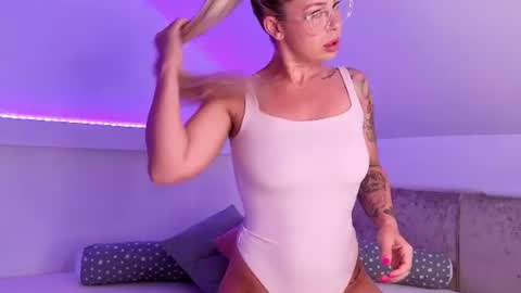 Kate online show from August 2026 03:30:02 AM
