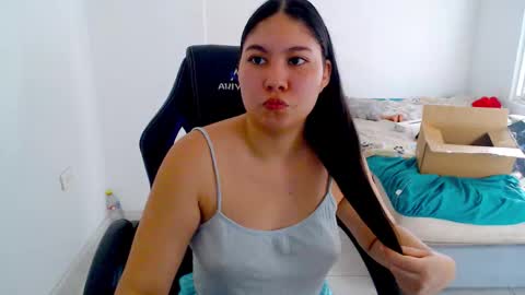  Hey guysI am BrendaWelcome my room online show from December 2025 08:37:02 PM