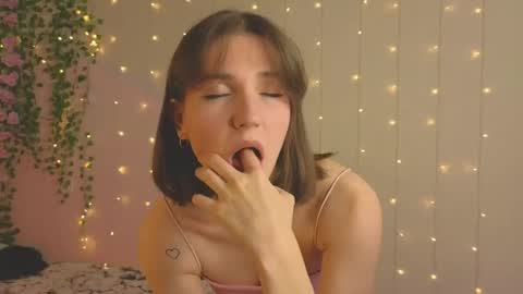 blush_and_breathe online show from May 2026 06:21:02 AM