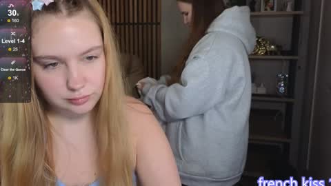 Ellie3 online show from December 2024 03:20:02 PM