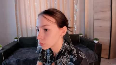 Snapshot of blushinbloom chatting on September 2025 06:13:02 AM Dolores online show from September 2025 06:13:02 AM