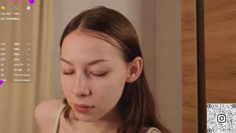 Snapshot of blushinbloom chatting on October 2025 06:16:02 AM Dolores online show from October 2025 06:16:02 AM