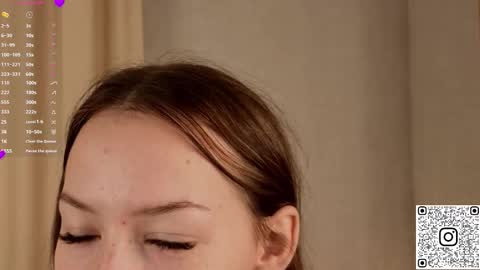 Snapshot of blushinbloom chatting on October 2025 06:15:02 AM Dolores online show from October 2025 06:15:02 AM