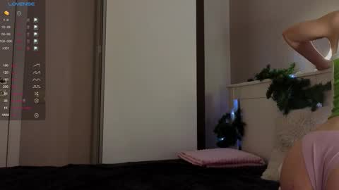 Snapshot of blushinbloom chatting on February 2026 05:55:01 AM Dolores online show from February 2026 05:55:01 AM