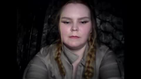 blushing_star online show from February 2025 03:32:02 PM