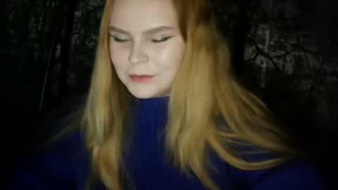 blushing_star online show from November 2025 04:24:01 PM