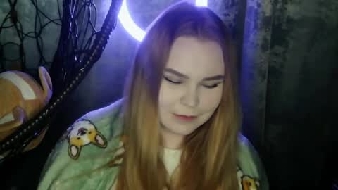 blushing_star online show from April 2026 03:43:01 PM