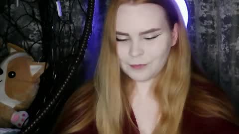 blushing_star online show from April 2026 04:12:01 PM