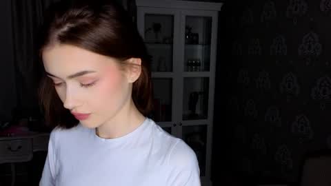 Snapshot of bluuemarine chatting on May 2026 04:12:02 PM Mary online show from May 2026 04:12:02 PM