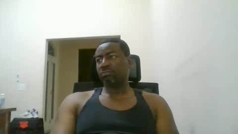 bluuthunder1914 online show from December 2024 11:16:01 PM