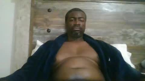 bluuthunder1914 online show from February 2025 03:33:01 AM