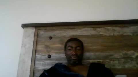 bluuthunder1914 online show from May 2026 07:55:02 PM