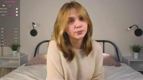 Erica online show from December 2024 04:20:01 PM