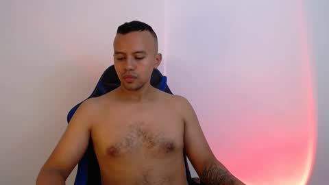 Damian Your favorite boy Bottom online show from February 2026 10:12:01 AM