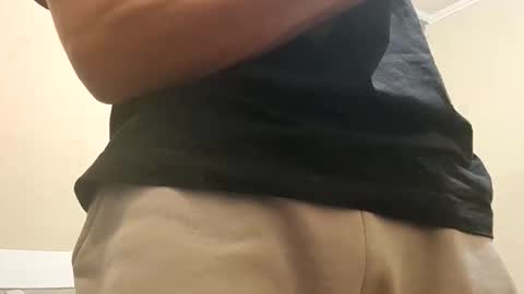 Snapshot of bobby_00x00 chatting on March 2026 05:35:01 AM bobby_00x00 online show from March 2026 05:35:01 AM