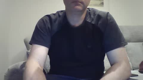 Snapshot of bobby_113 chatting on December 2024 01:29:01 AM bobby_113 online show from December 2024 01:29:01 AM