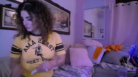 Snapshot of bobbyandsadie chatting on January 2026 07:34:01 AM Bobby and Sadie online show from January 2026 07:34:01 AM