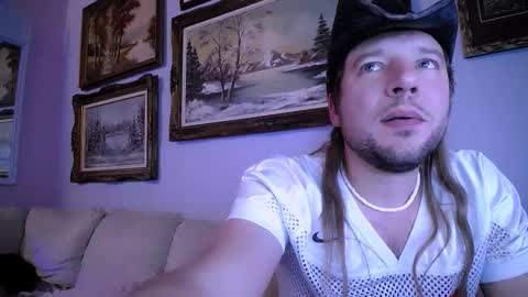 Snapshot of bobbyandsadie chatting on February 2026 06:51:01 AM Bobby and Sadie online show from February 2026 06:51:01 AM