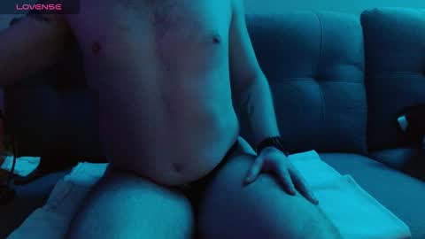 Snapshot of bobbyenglish69 chatting on October 2025 06:39:02 AM Bobby English online show from October 2025 06:39:02 AM