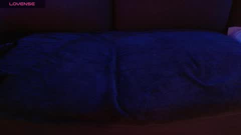 Snapshot of bobbyenglish69 chatting on November 2025 09:23:01 AM Bobby English online show from November 2025 09:23:01 AM