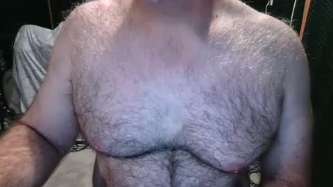 BobbyHill27b online show from November 2025 01:25:02 AM