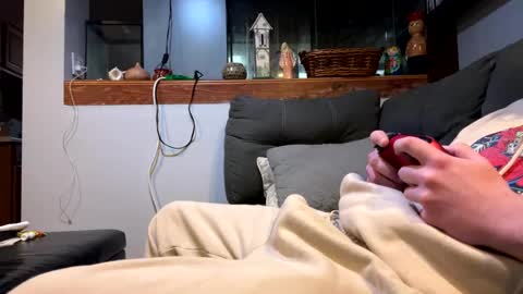 bobfish663 online show from April 2026 04:34:01 PM