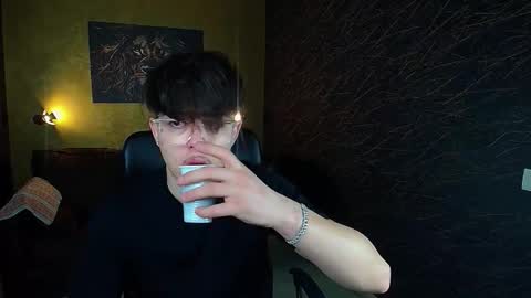 BodhiHayes online show from March 2026 06:41:02 AM