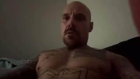 Snapshot of bodyart85_19 chatting on March 2025 11:06:02 AM Bodyart85 19 online show from March 2025 11:06:02 AM