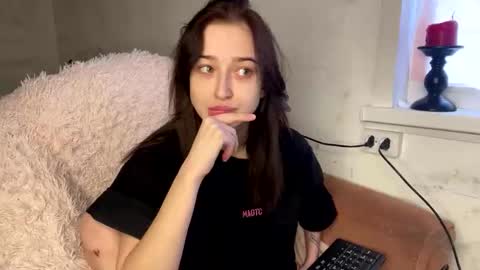 Snapshot of bohemia777 chatting on April 2026 07:20:01 AM bohemia777 online show from April 2026 07:20:01 AM