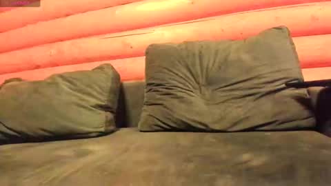 Nail and Olivia online show from February 2025 02:20:01 PM